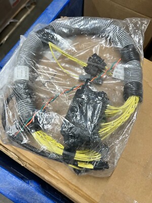 GENUINE NEW OEM FREIGHTLINER A06-37975-002 ABS HARNESS | eBay