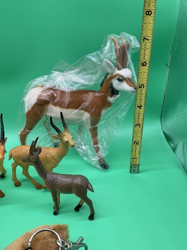Lote De 11 Juguetes Antílope De Colección Exhibición Decoración Figuras Llavero Pequeño Juego SC - Imagen 2 de 10