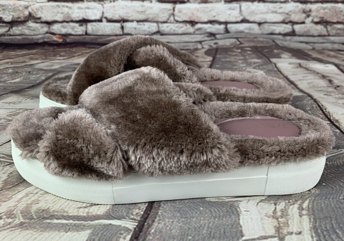 J Slides Fuzzy Slippers Womens 8 | eBay