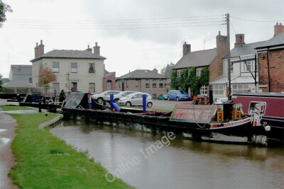 Photo 6x4 Waiting for Stoke Bottom Lock, Worcestershire Stoke Pound The n c2010