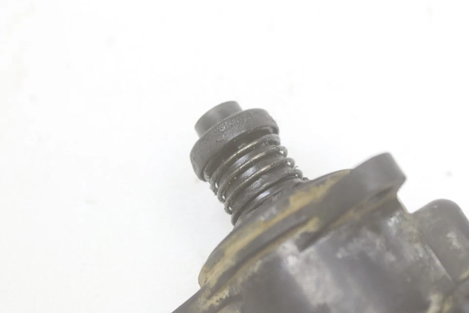 Válvula sensor de controle de ar ocioso Yamaha Wolverine 700 R-Spec 16 52430 - Imagem 2 de 3