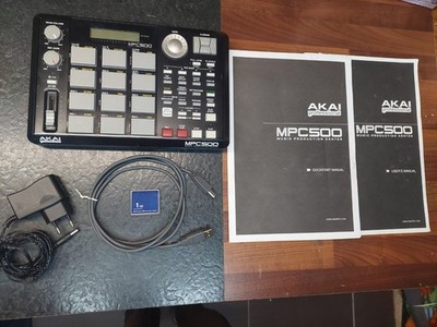 Akai MPC 500 mit 128MB Ram und 1GB Speicherkarte