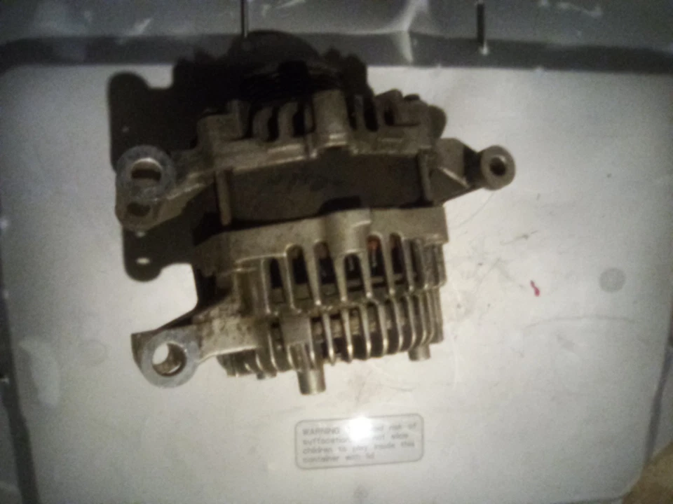 Alternador para um Ford Focus 2011, é recondicionado, nunca usado - Imagem 4 de 4
