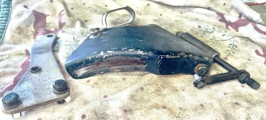 SS396, SS427 1969 Chevy BB soportes alternadores GM originales Foto 3 de 3