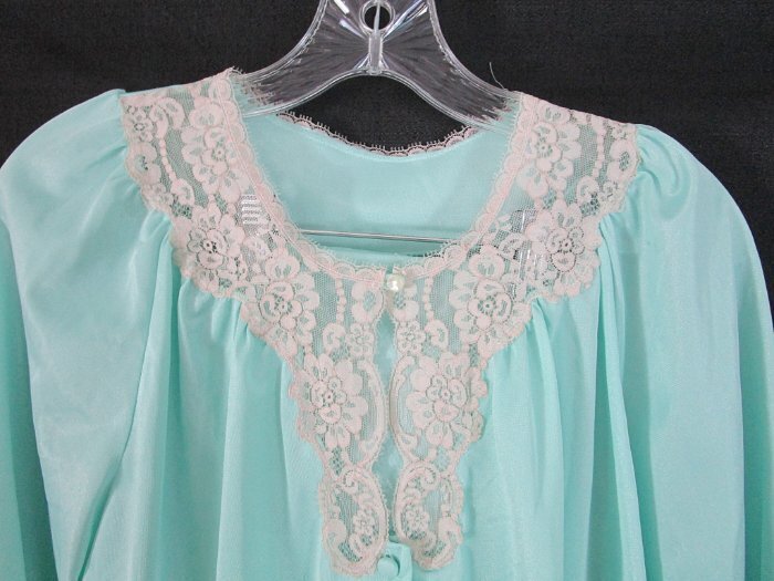 Vintage New Kayser Mint Green Nylon Lace Pajamas Size 36 NWT