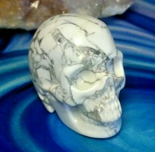 HOWLITE CRYSTAL SKULL! Realistic Skull Carving. WHITE HOWLITE CARVED CRYSTAL