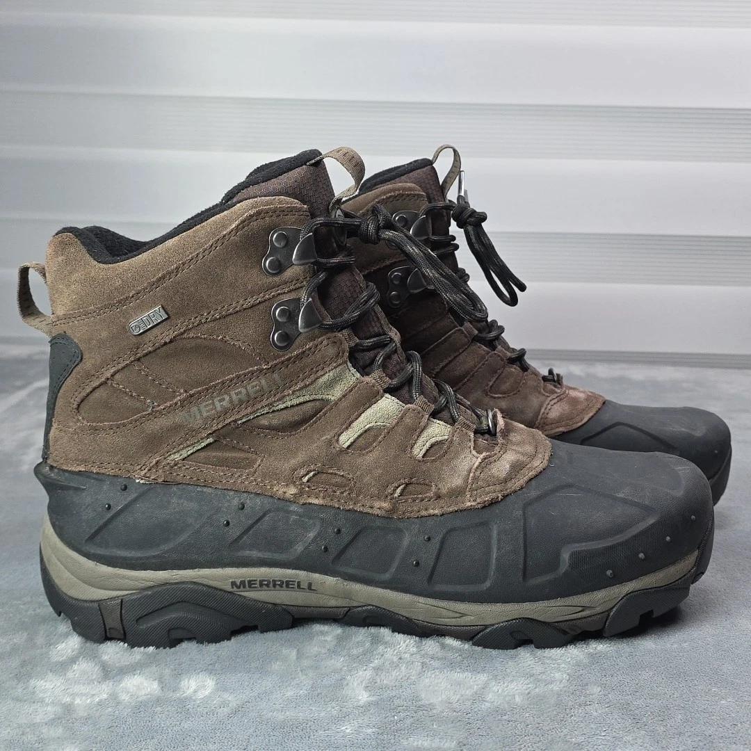 Merrell Moab Polar Waterproof Winter Boots espresso brown and black colorway.