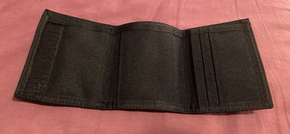 Bacci Brown / Black Leather Tooled Wallet Wolf Rising Moon Cactus Bi-Fold - Image 2 of 4