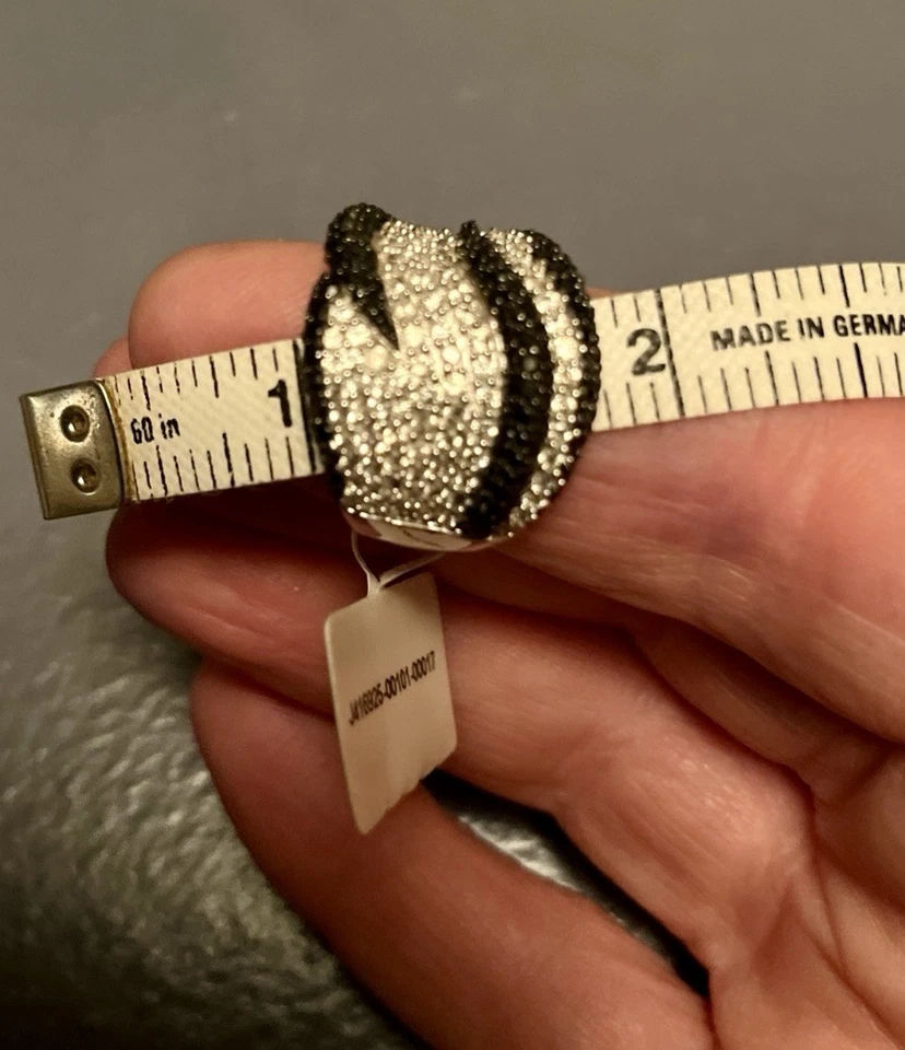 925 Sterling Silver Black Spinel & White Zircon Leaf Design Wide Band Ring- Sz 9 - Image 3 of 4