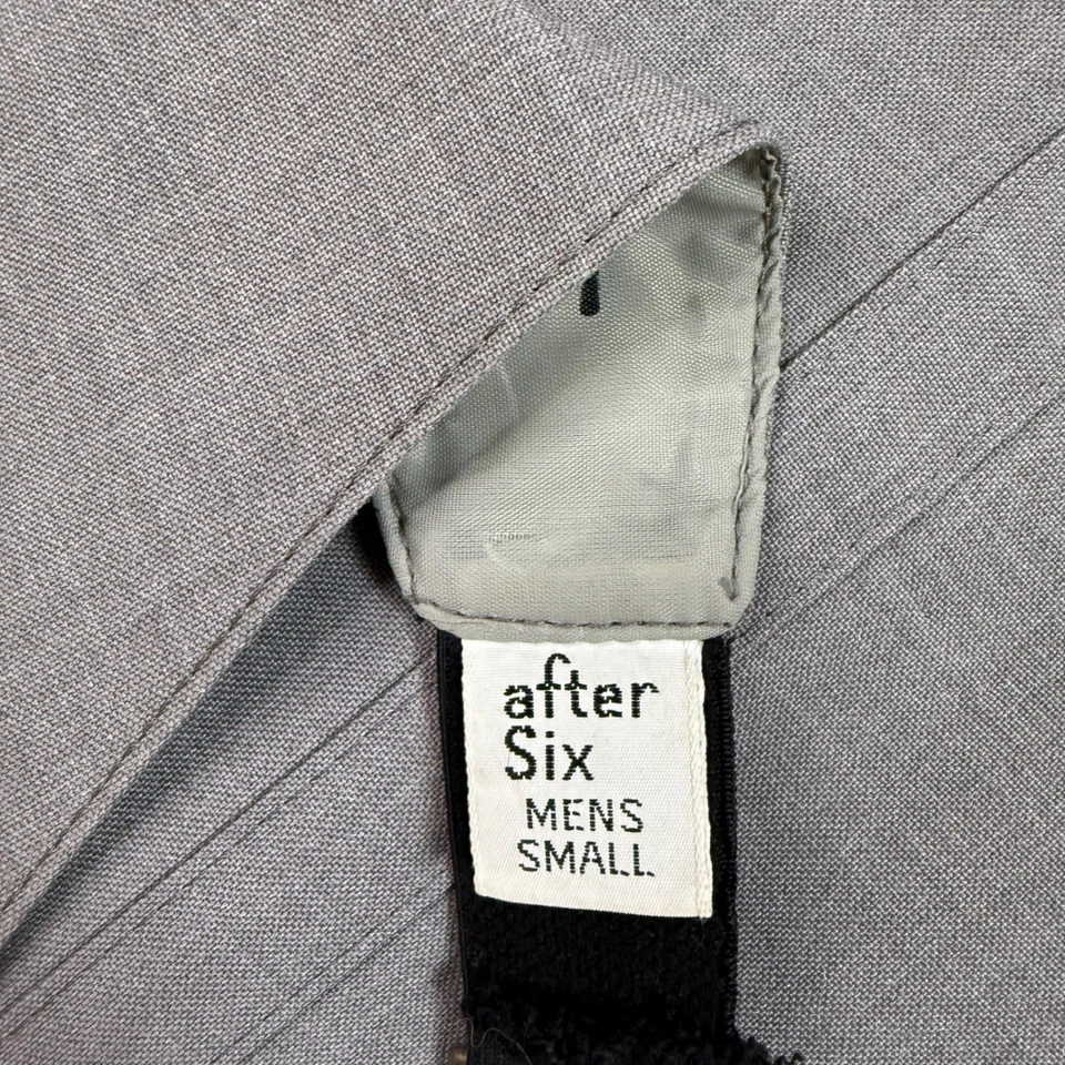 Chaqueta de esmoquin de terciopelo negro para hombre y chaleco gris traje uso formal después de seis Foto 4 de 4