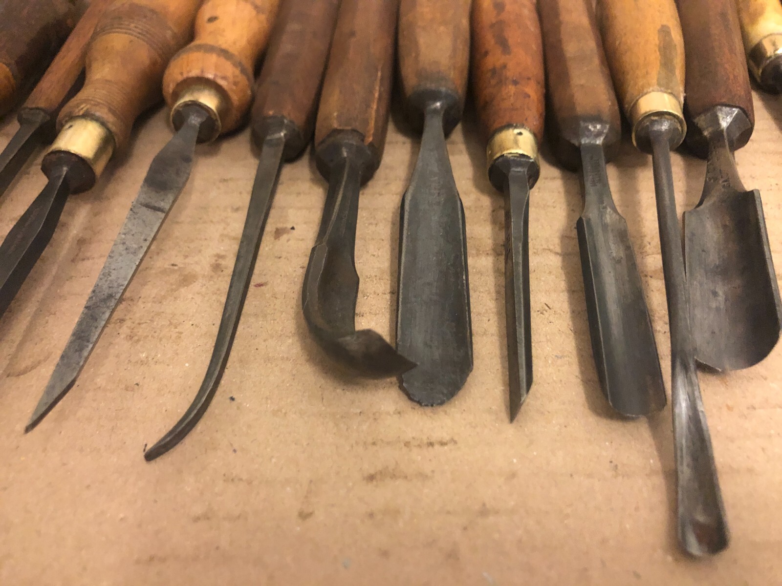 29 x VINTAGE WOOD CARVING CHISELS all british made and boxed eBay