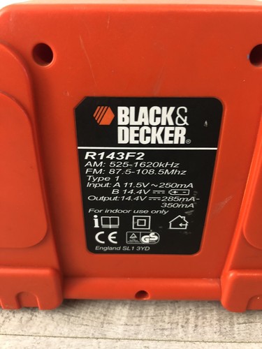Black & Decker R143F2 Cordless 14.4V Site Radio AM/FM +Battery In Working Order - Picture 9 of 12