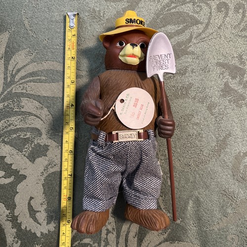 Smokey The Bear With Shovel Plastic Figure 1970's R. Dakin Original Tag