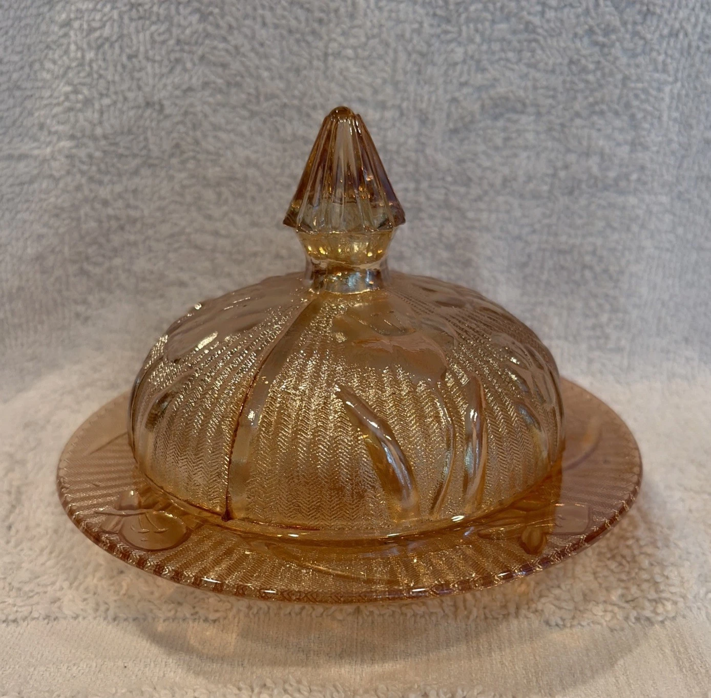Jeannette Carnival Irisdescent Round Covered Butter with Lid, Exc. Condition