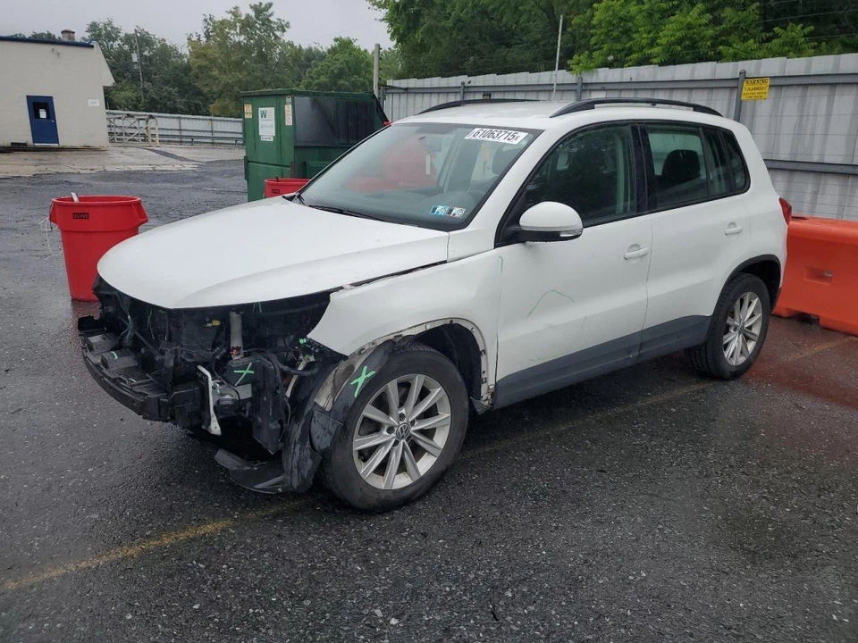 Used Front Right Seat Belt Front fits: 2018 Volkswagen Tiguan bucket seat passen Foto 2 de 4
