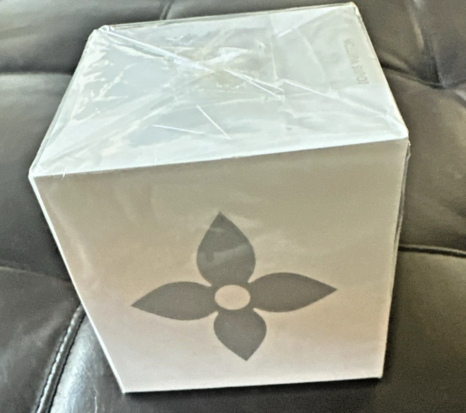 Louis Vuitton Block Memo Cube White Note Pad Stationery & Novelty Lined Notebook - Image 3 of 4