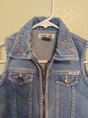 Vintage Kids/Girls Cherokee Denim Vest Zip-up Size Small (6/6X) used As-Is - Picture 2 of 9