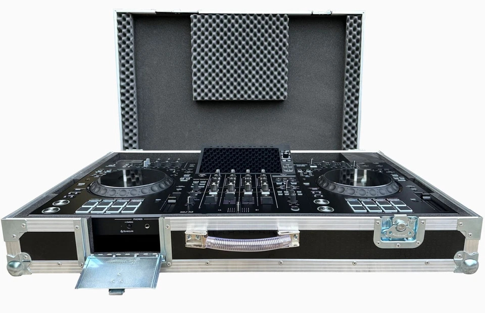 Pioneer AlphaTheta XDJ-AZ Controller Swan Flight Case DJ (Hex) - Image 2 of 4