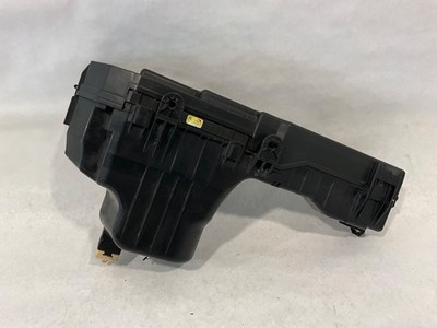 2002-2003 Toyota Solara 2.4L Engine Fuse Relay Box OEM Under Hood Junction Block