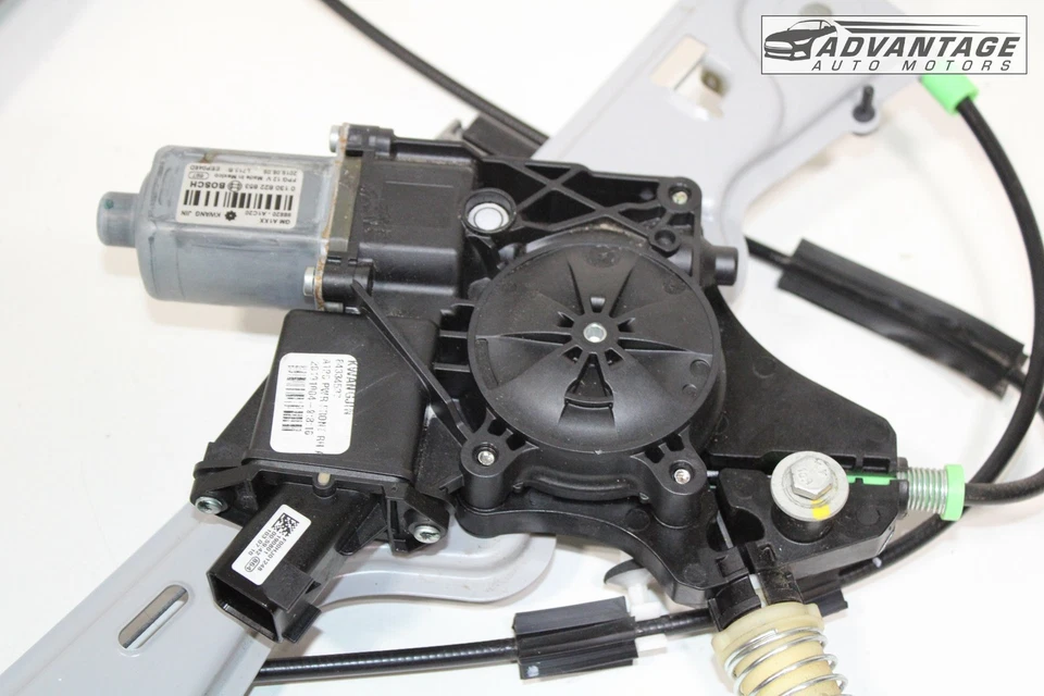 Chevrolet Camaro 2016-2024 cupé puerta delantera derecha ventana regulador con motor OEM Foto 4 de 4