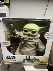 Star Wars Mandalorian Mattel The Child Grogu 11 Inch Plush Toy With Pendant