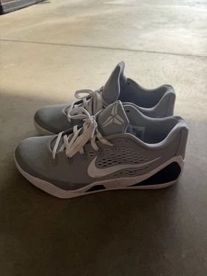 Kobe IX Elite Low EM Protro US Men’s Size 10 - Image 1 of 4