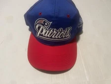 Vintage New England Patriots Snapback Hat KMG Pro Model Team NFL Color Red/Blue