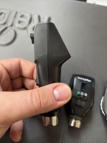 WELCH ALLYN OPHTHALMOSCOPE + STREAK RETINOSCOPE 18200 And 11720 - Picture 4 of 12