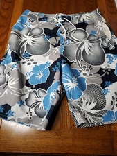 Wave Zone Board Shorts Size Large Floral New With Tags