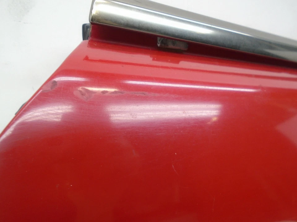 DK903499 1990-1993 MERCEDES 300SL PASSENGER RIGHT SIDE DOOR SHELL RED OEM - Image 4 of 4