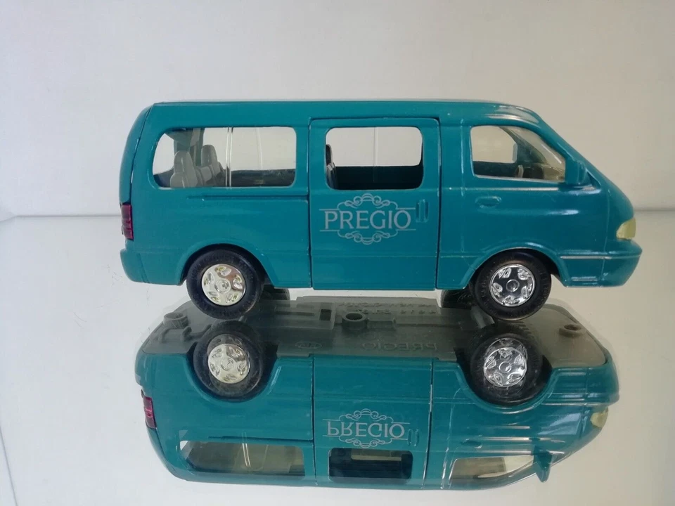 Nuevos juguetes de trébol Clovertoys juguetes de trébol Kia Pregio 1:37 ¡¡casi como nuevos muy raros!!! Foto 3 de 4