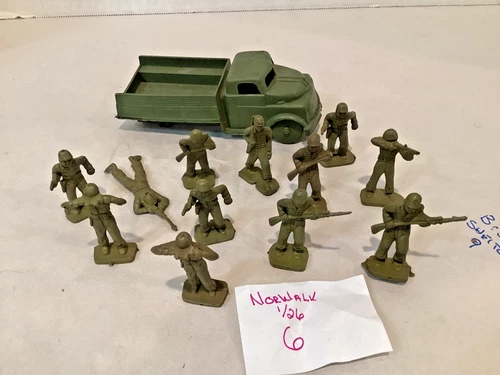 Vintage Marx training center battleground toy soldiers lot  military play set