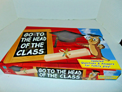 Go to the Head of the Class COMPLETE Milton Bradley 2005 Classic Board Game-Open