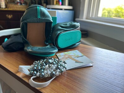 TIEKS Limited Edition Tahitian Pearl Metallic Green NIB Size