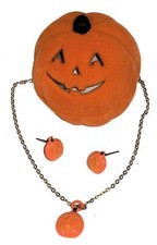 Halloween Pumpkin Jack O Lantern Necklace Earring Set in Pumpkin Velour Box NEW