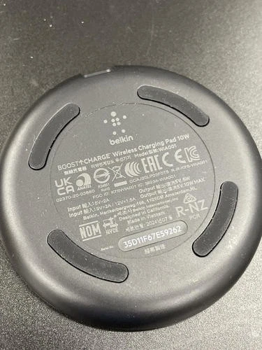 Belkin Wireless Charger 10W – Boost Up Wireless Charging Pad, Wireless Charger - Image 4 of 4