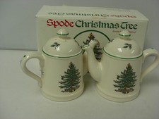 SPODE Christmas Tree Teapot Salt  Pepper Shaker Set. NIB. England S3324-AO