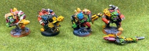 Warhammer 40k: Space Orks - Boyz w/ 'Eavy Weapons Tankbustas (4 Models) PAINTED