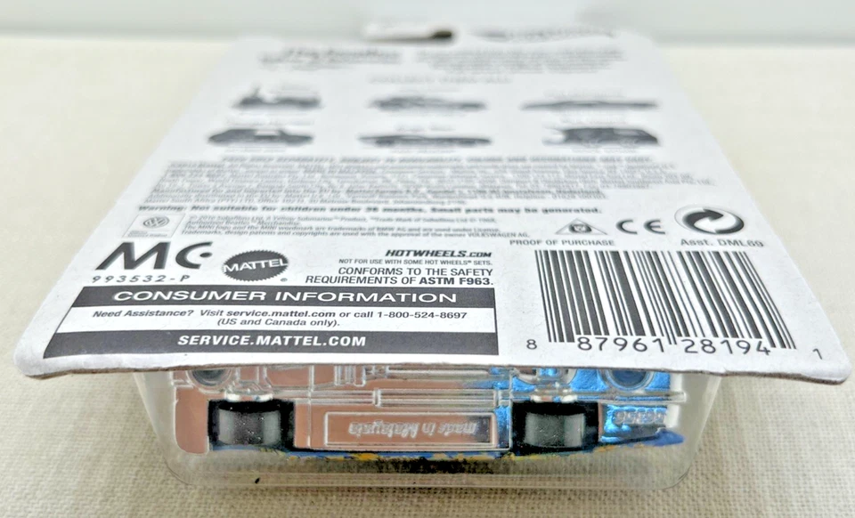 Hot Wheels Retro Nuevo de Lote Antiguo 2016 Beatles Yellow Submarine Fish'D N Chip'D 3/6 Foto 3 de 4