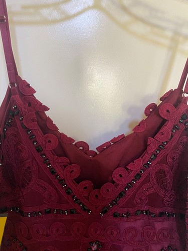 Abito da sera Sue Wong con perline a mano rosso nero taglia 6 adatto come 4 nuovo I2 - Foto 10 di 11