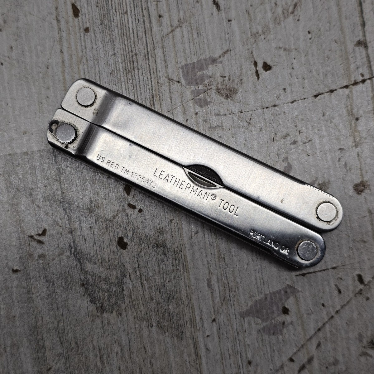 Leatherman Tool, US REG TM 1325473 06/94 date stamp! VINTAGE! With 