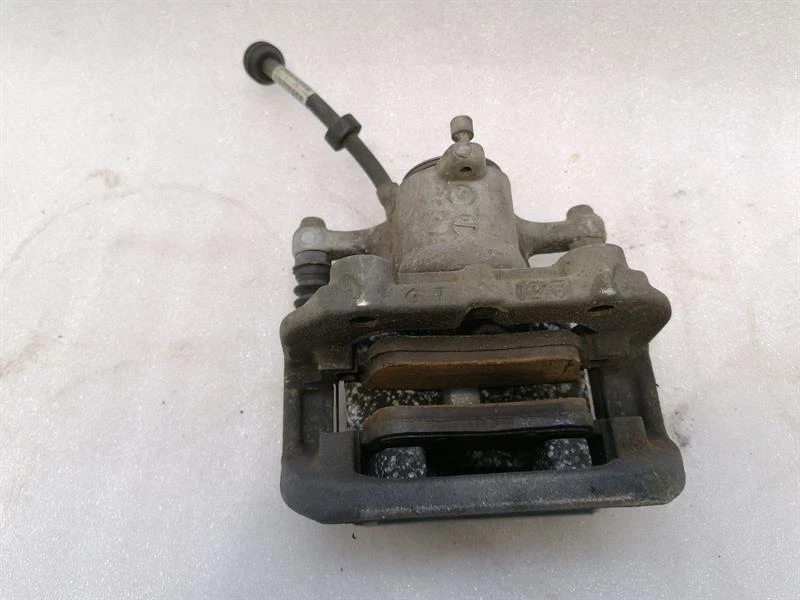 MERCEDES GLS 350D Left Rear Caliper A1664230581 Bremssattel Hinten 
