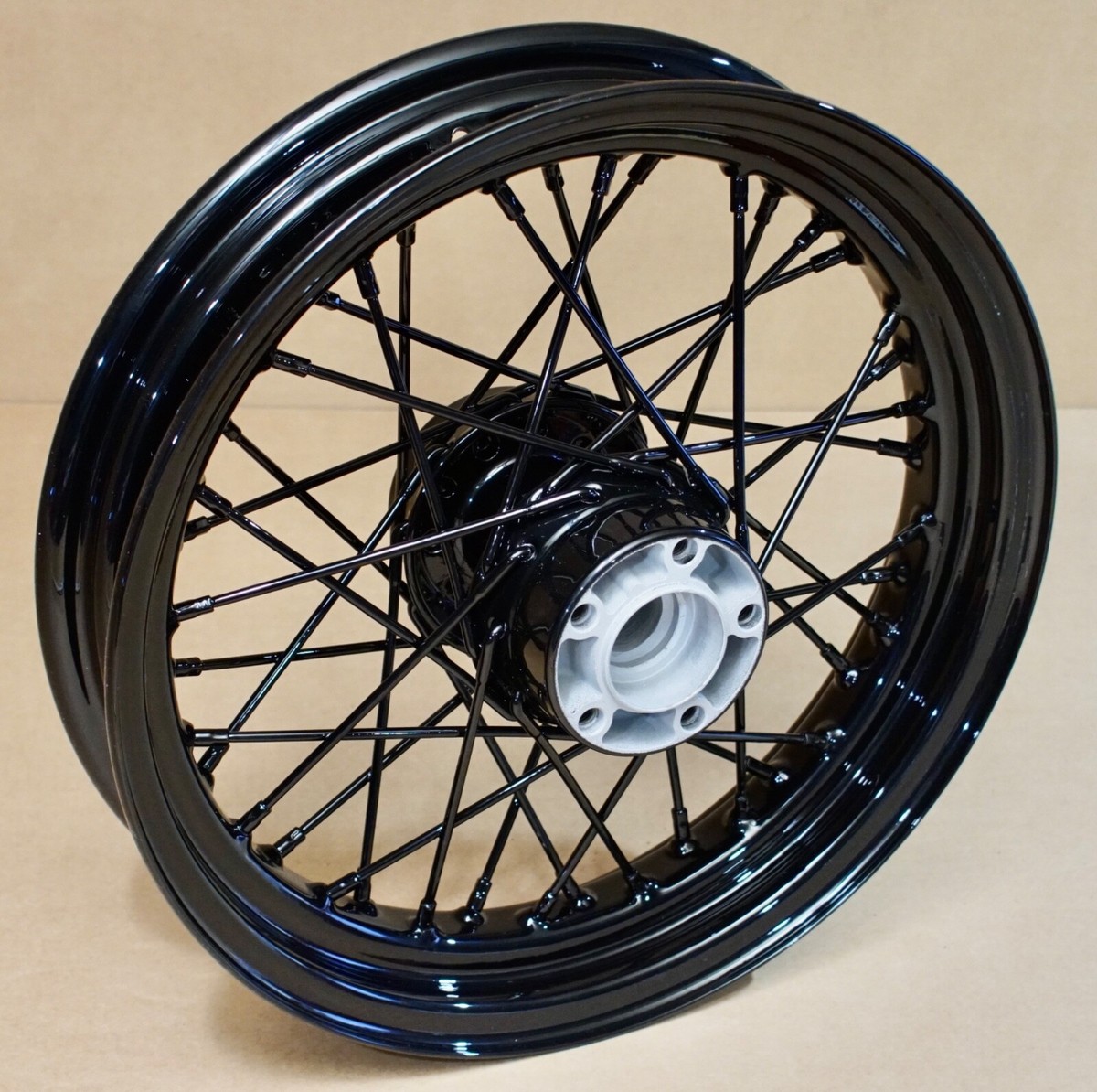 Harley-Davidson リアホイール　16X3.0 ハーレー 純正品 リアホイール - メルカリ