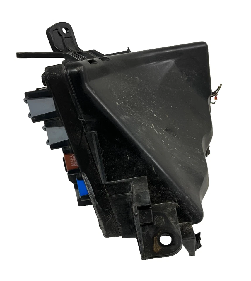 Subaru Outback 2016 motor caja de fusibles relé MB503703B fabricante original Foto 4 de 4