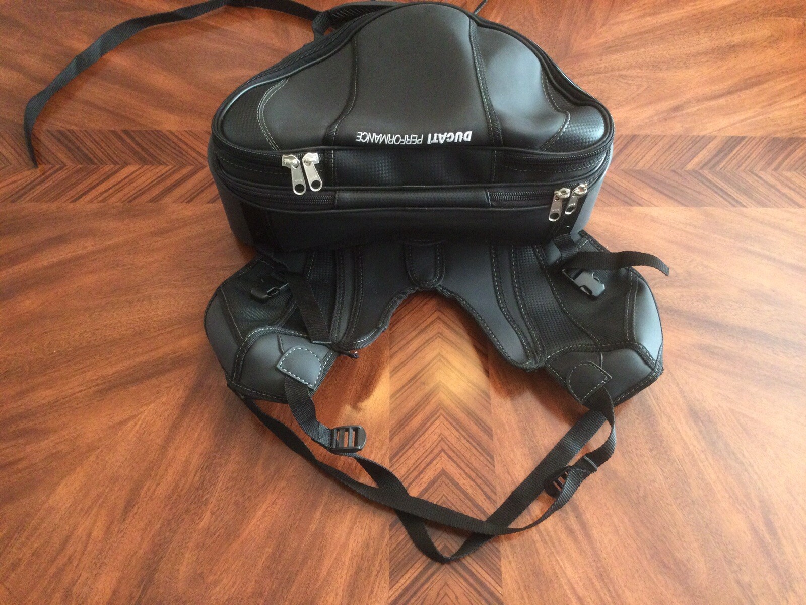 DUCATI STREETFIGHTER TANK BAG 96781610B eBay