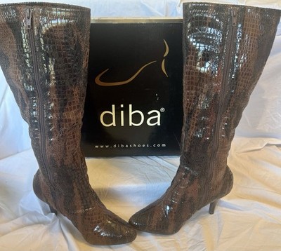 Diba “Sassy Thing” Knee-High Boots Women's 6M, Brown Faux Snake
