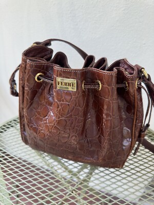 Gianfranco Ferre Vintage Croc Embossed Leather Bucket Bag Brown Made In Italy