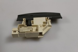 Miele G 4300 i Türverriegelung Verriegelung Türschloss EMZ 38.0235 TN 05917743