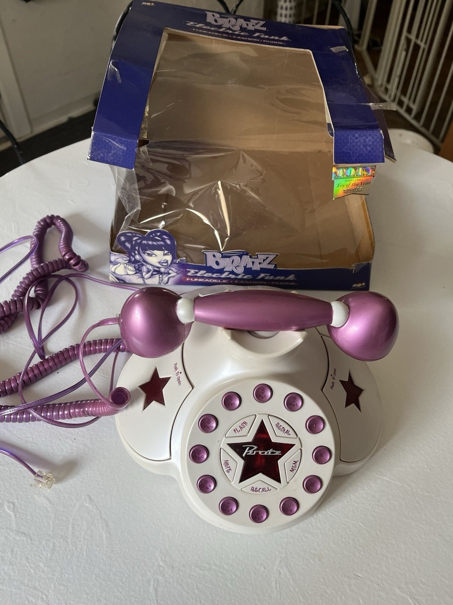 Vintage Bratz Electric Funk Fashion Phone 2003 MGA With