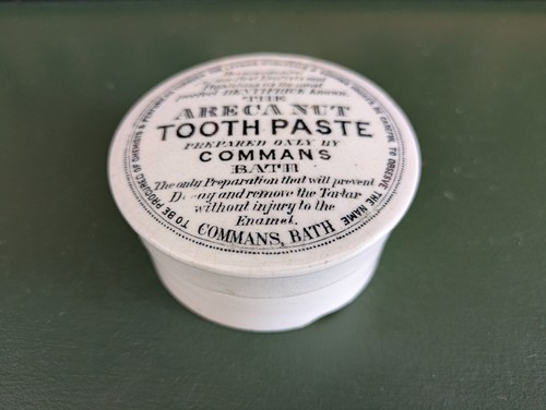 Antique Victorian Commans Bath Areca Nut Tooth Paste Jar - Picture 3 of 13